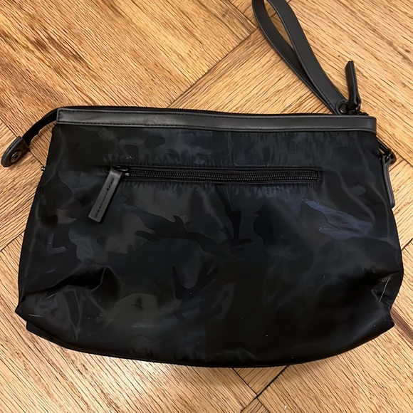 COBB & CO camo pouch - Picture 5 of 10